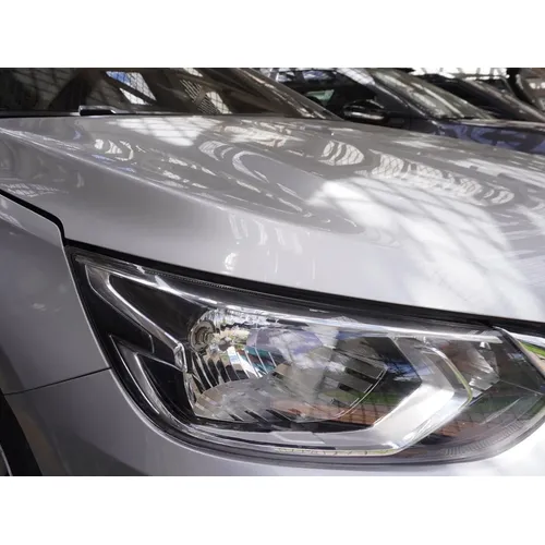 Chevrolet Onix 2023 Plateado Bogotá