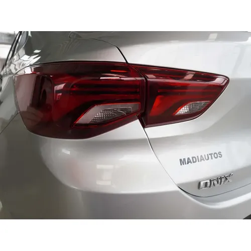 Chevrolet Onix LTZ 2023 Plateado Bogotá