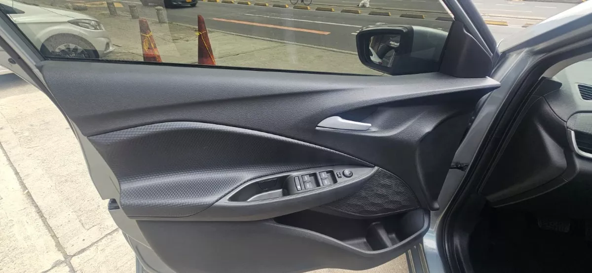 Chevrolet Onix 1.0T Ltz At
