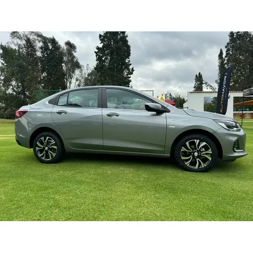 Chevrolet Onix 2025 Gris Bogotá