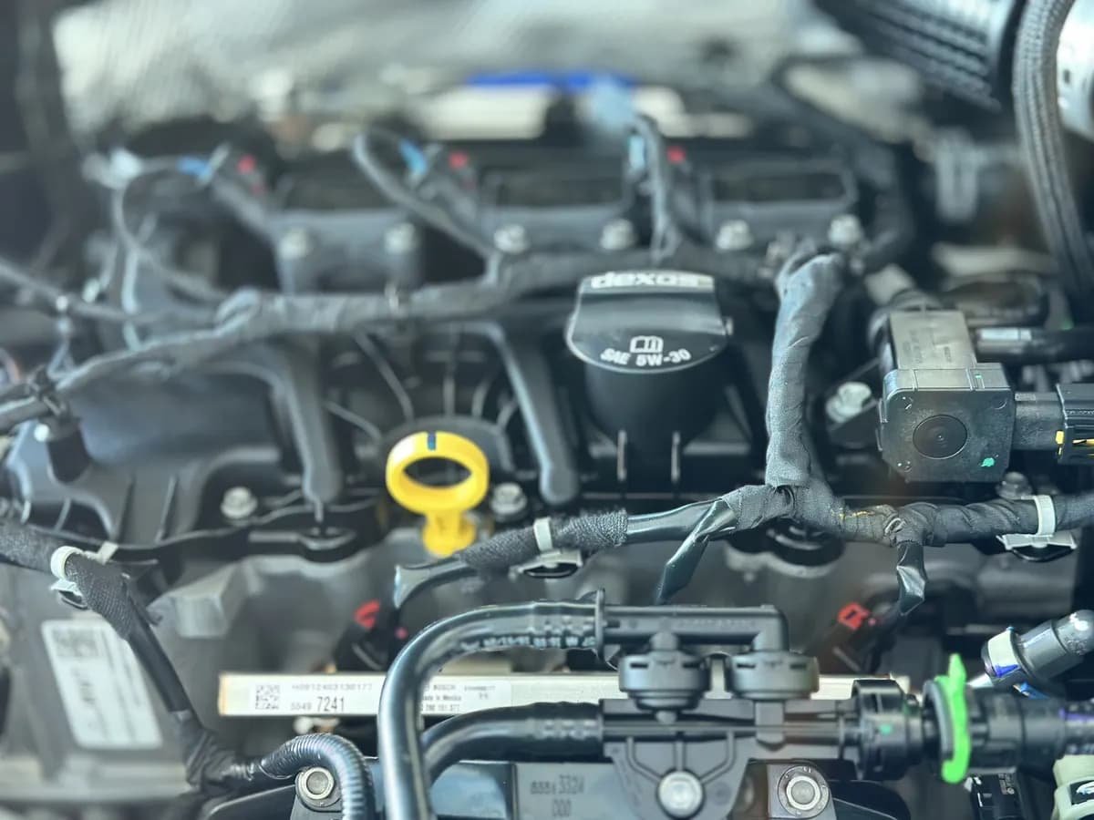 Chevrolet Onix 1.0T Rs Mt Negro 2025