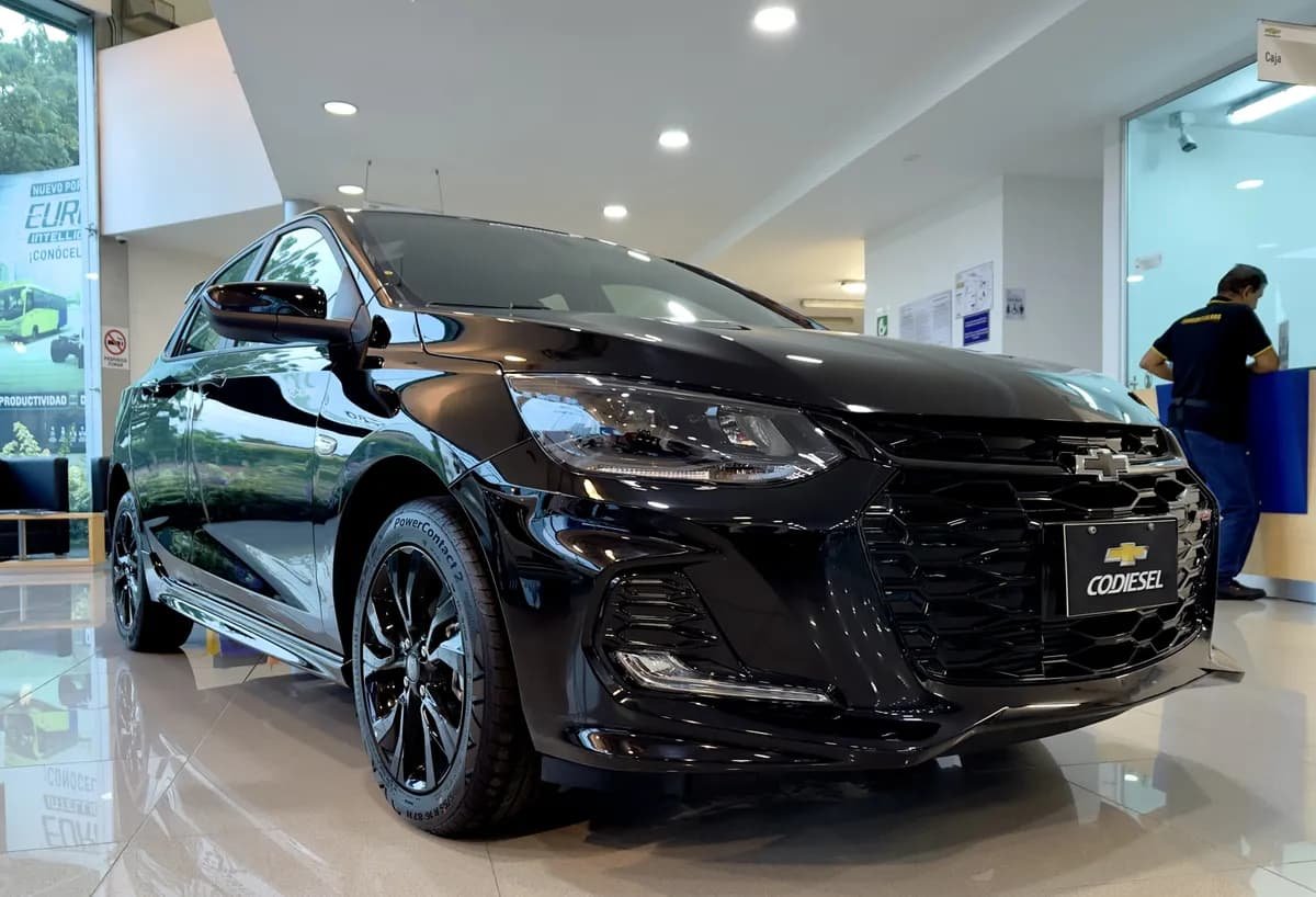 Chevrolet Onix 1.0T Rs Mt Negro 2025