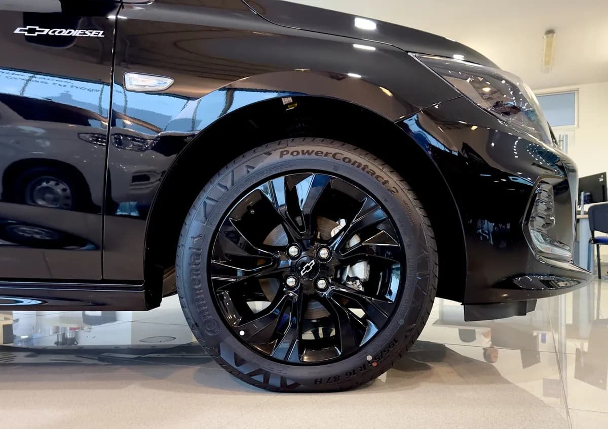 Chevrolet Onix 1.0T Rs Mt Negro 2025
