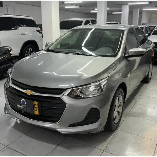 Chevrolet Onix 2025 Gris Medellín