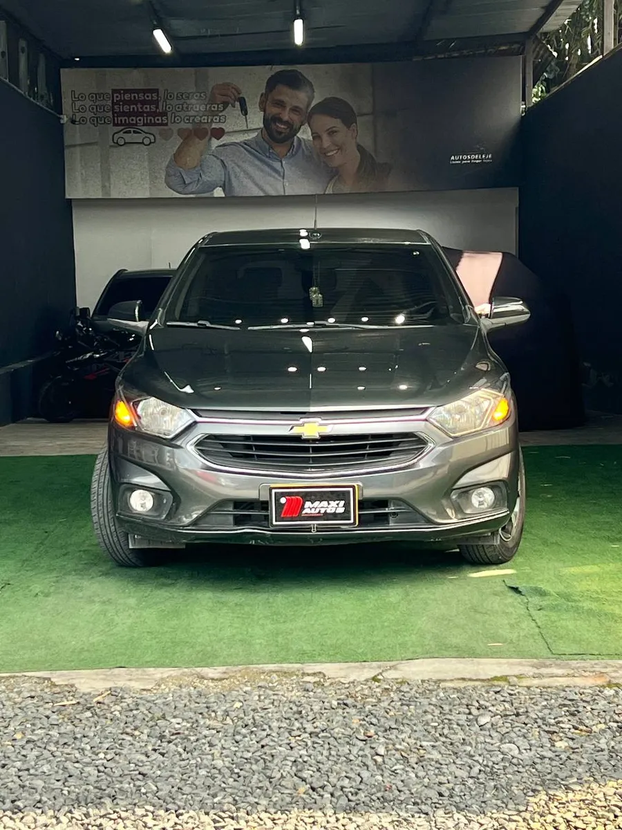 Chevrolet Onix LTZ 2019 Gris Dosquebradas