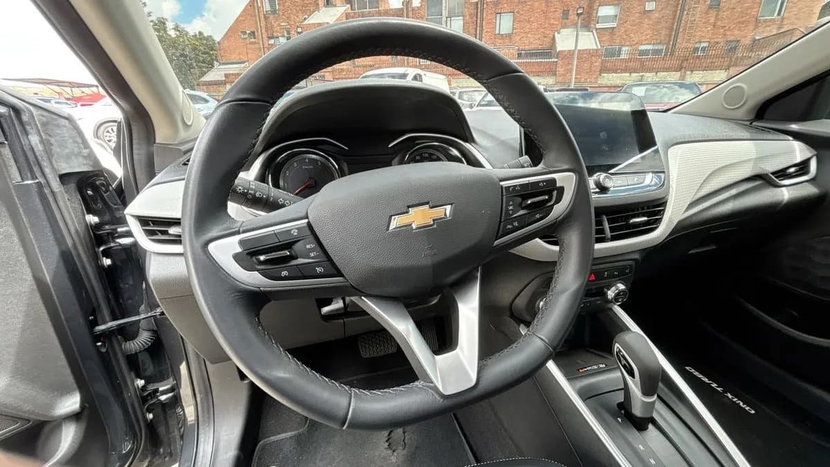 Chevrolet Onix 2025 Premier Turbo SEC 1,0