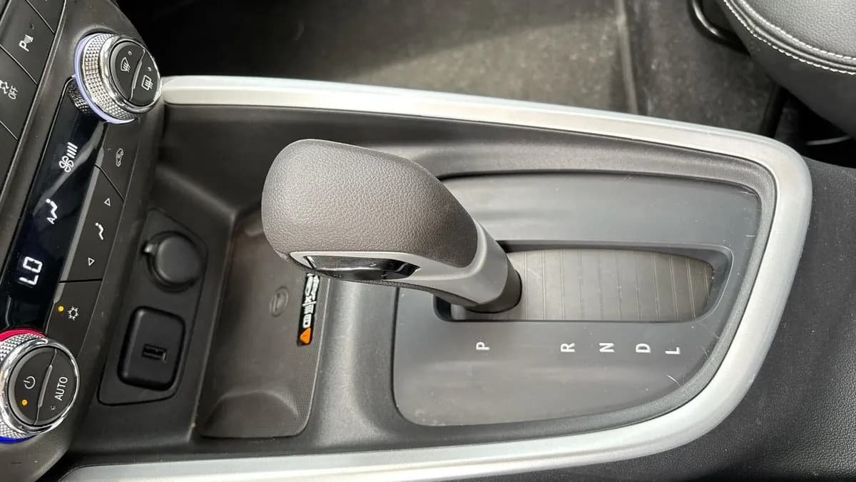 Chevrolet Onix 2025 Premier Turbo SEC 1,0