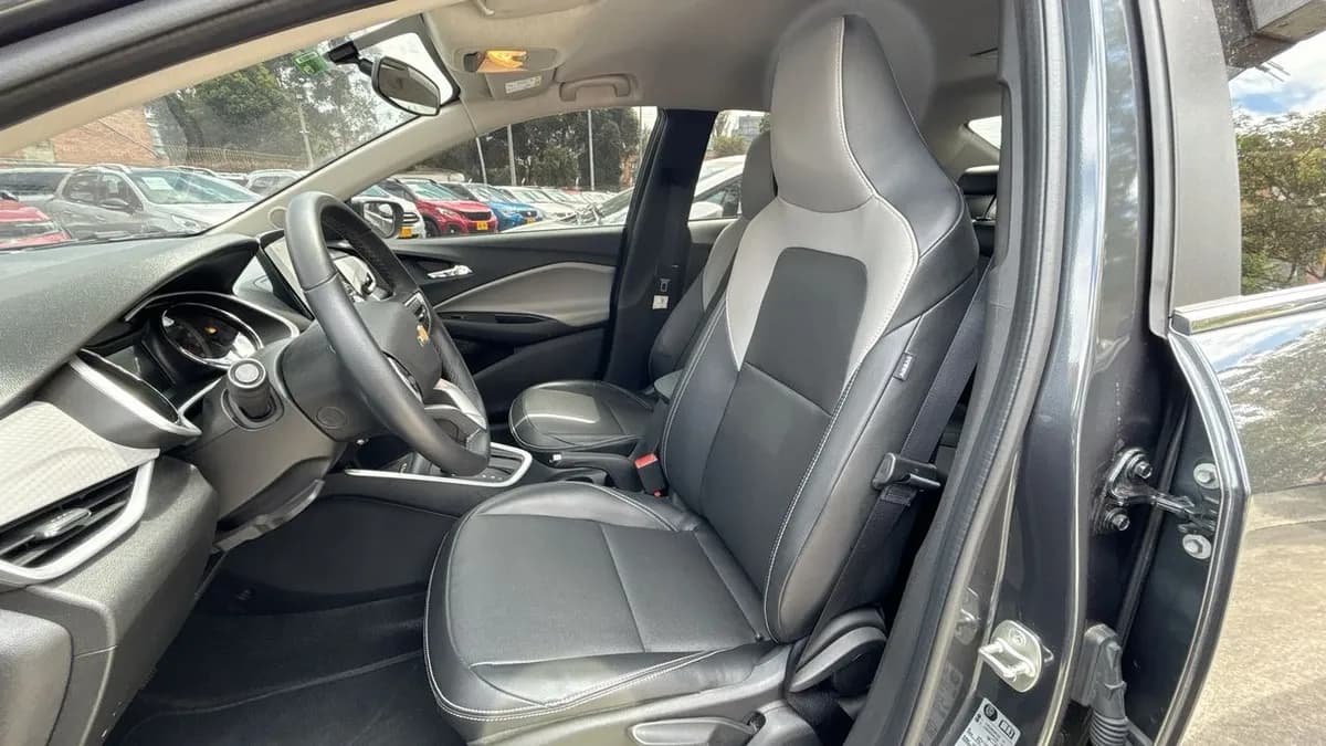 Chevrolet Onix 2025 Premier Turbo SEC 1,0