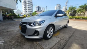 Chevrolet Onix LT 2023 Plateado Cartagena