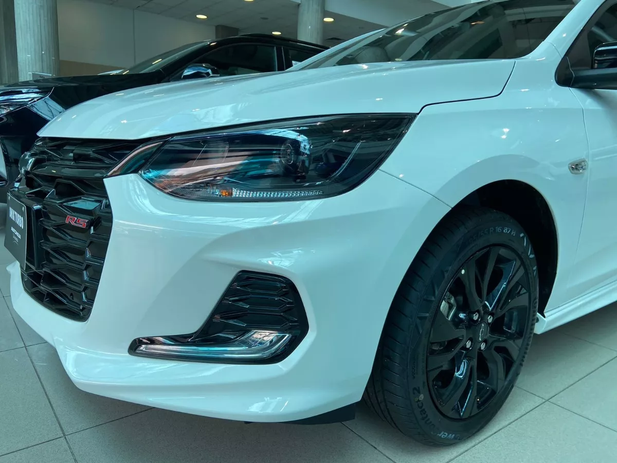 Chevrolet Onix Turbo Rs