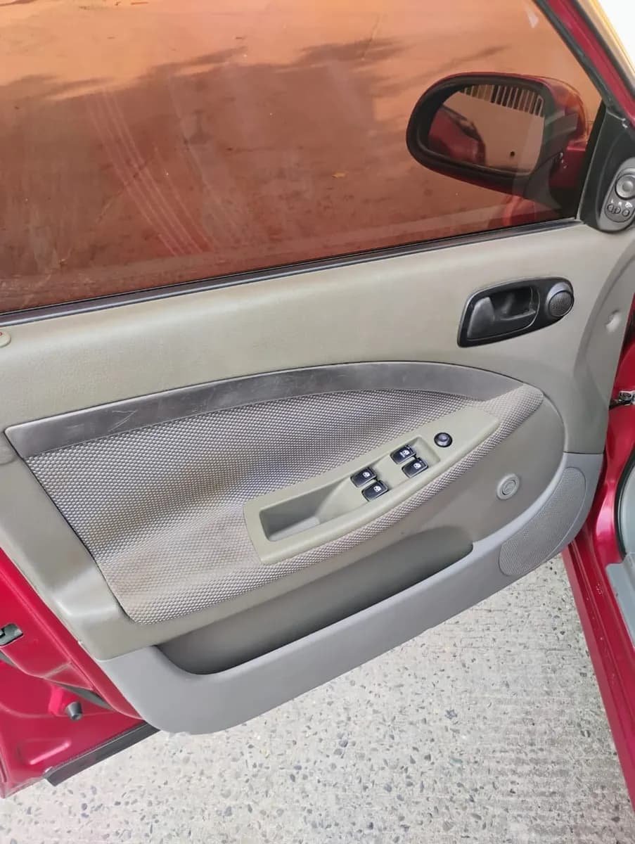 Chevrolet Optra 1.6 Advance 2012 Rojo