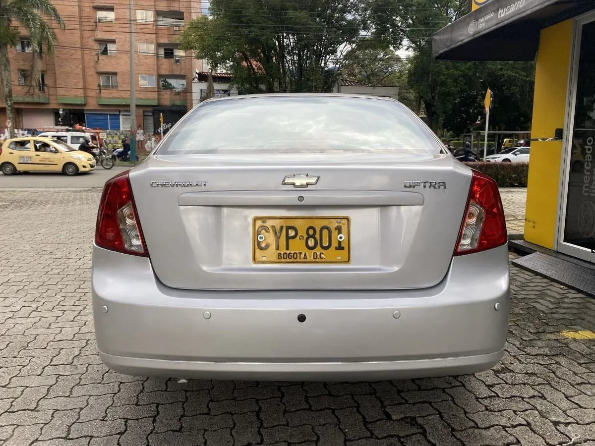 Chevrolet Optra 1.6 Mt 2008 Plateado