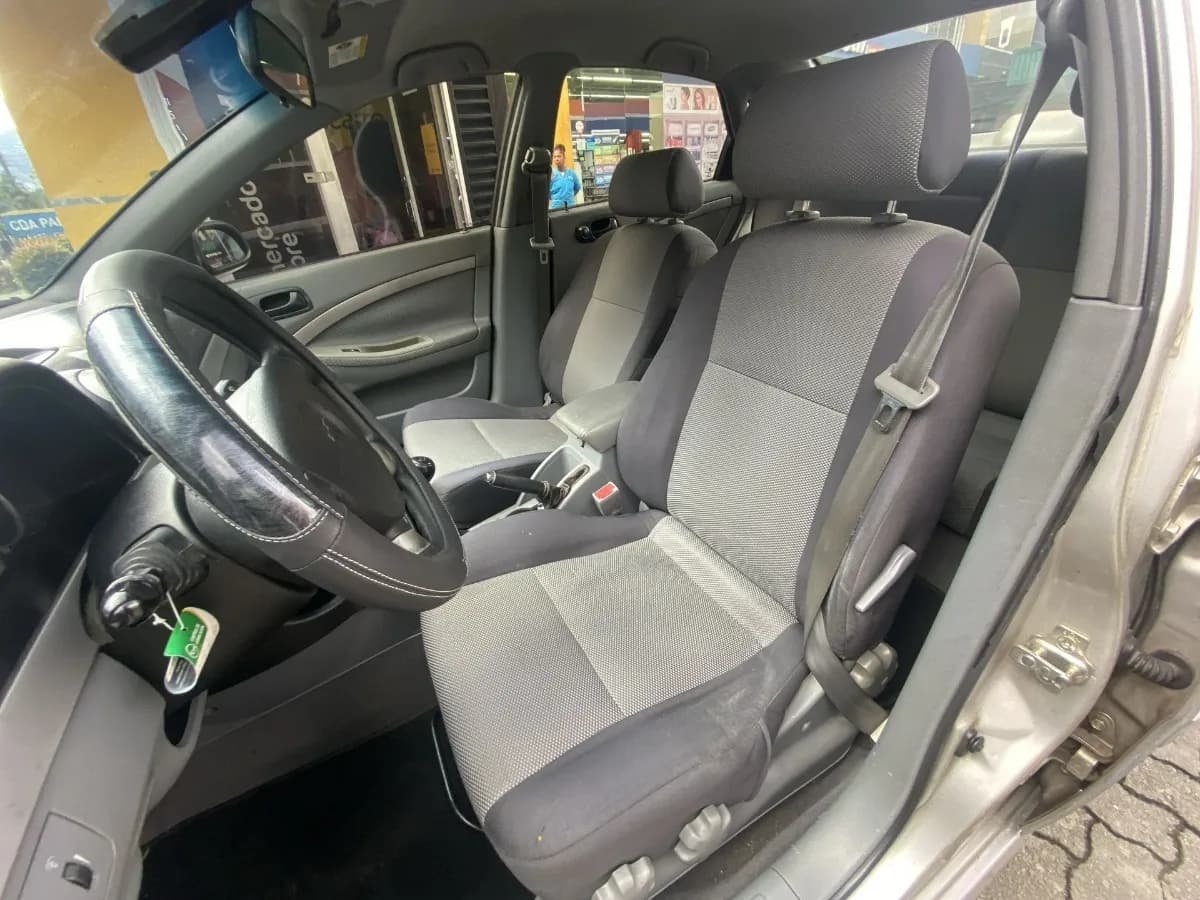 Chevrolet Optra 1.6 Mt 2008 Plateado