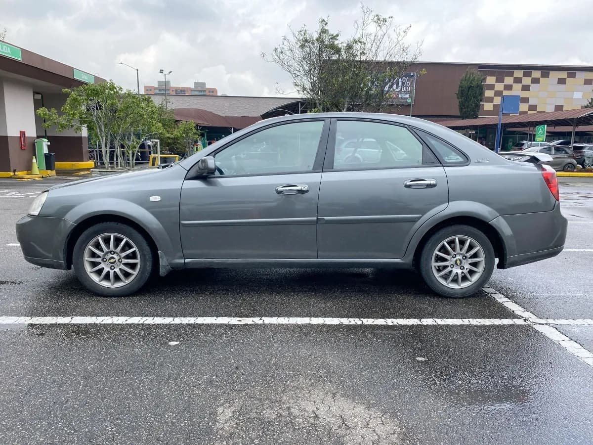 Chevrolet Optra 1.8 Limited 2007 Gris