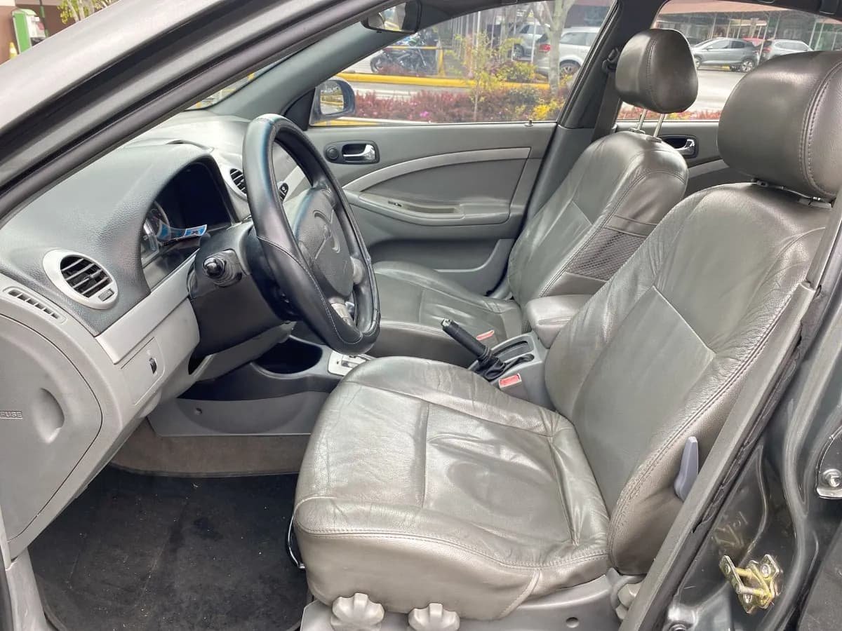 Chevrolet Optra 1.8 Limited 2007 Gris
