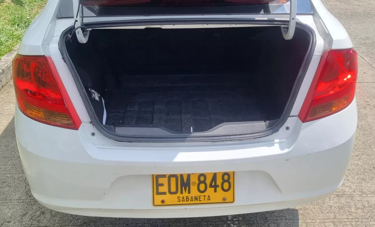 Chevrolet Sail 1.4 Ls Blanco Modelo 2019
