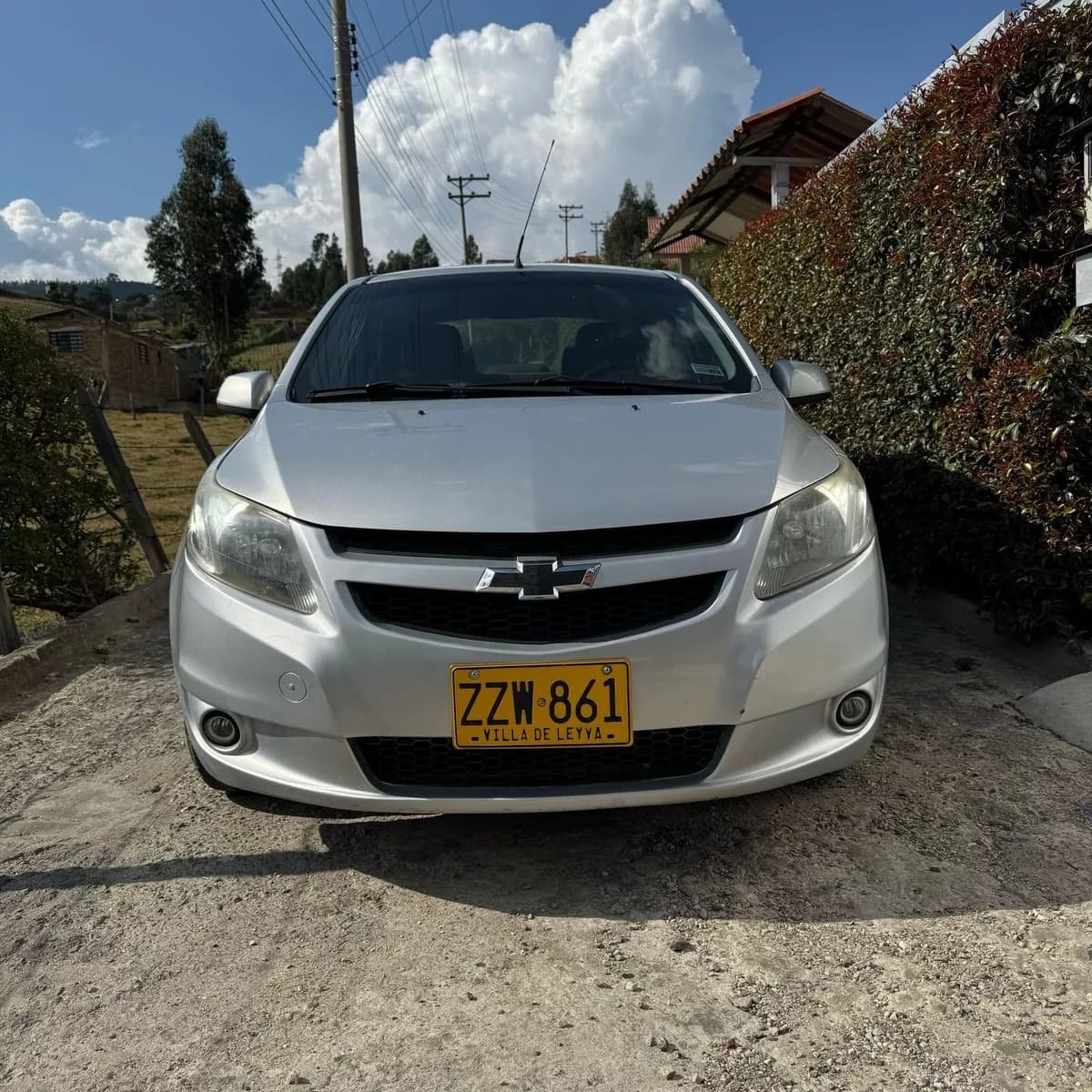 Chevrolet Sail 1.4 Ls Gris Año 2015