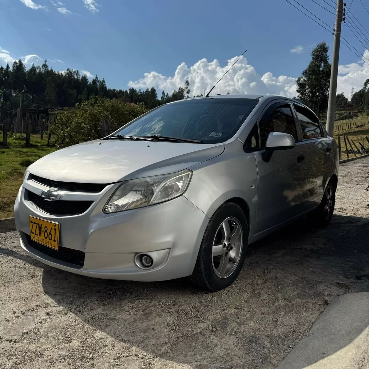 Chevrolet Sail 1.4 Ls Gris Año 2015