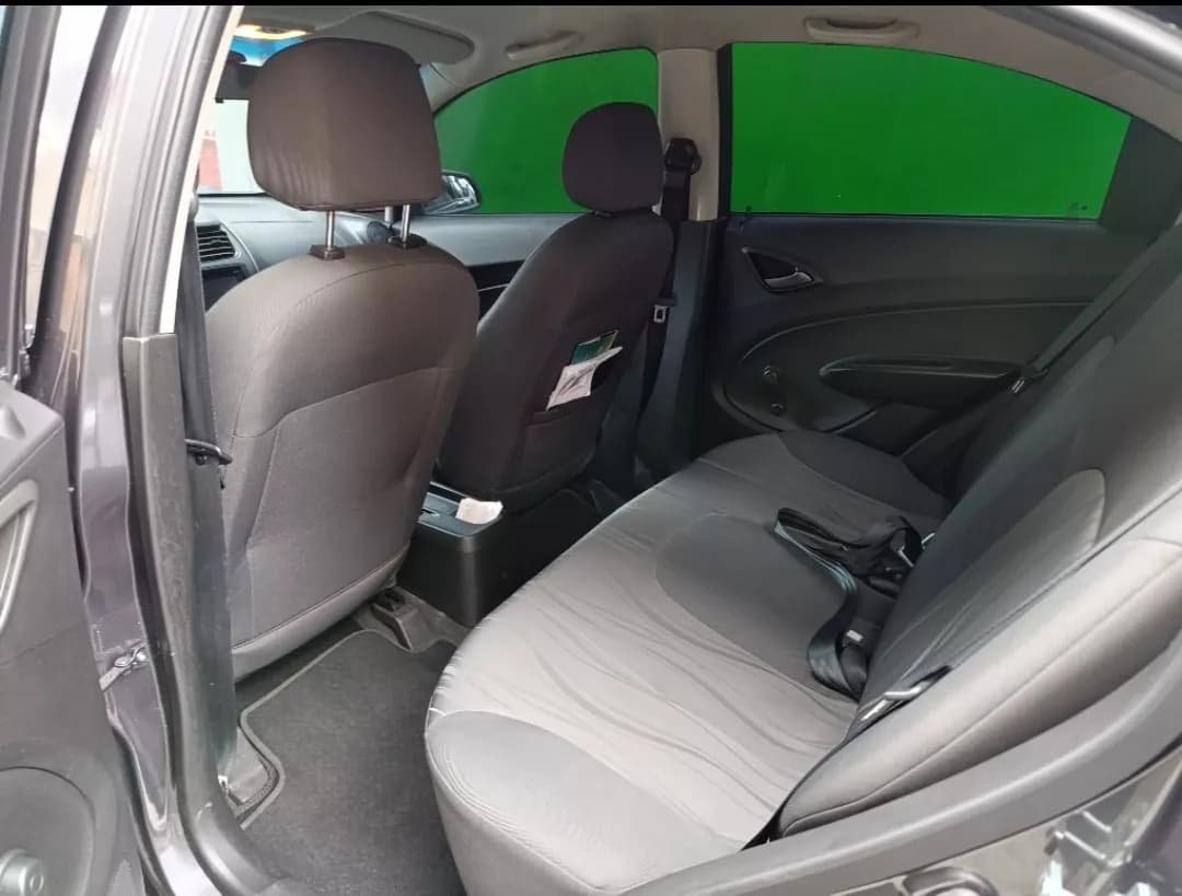 Chevrolet Sail 1.4 Ls Gris Modelo 2015