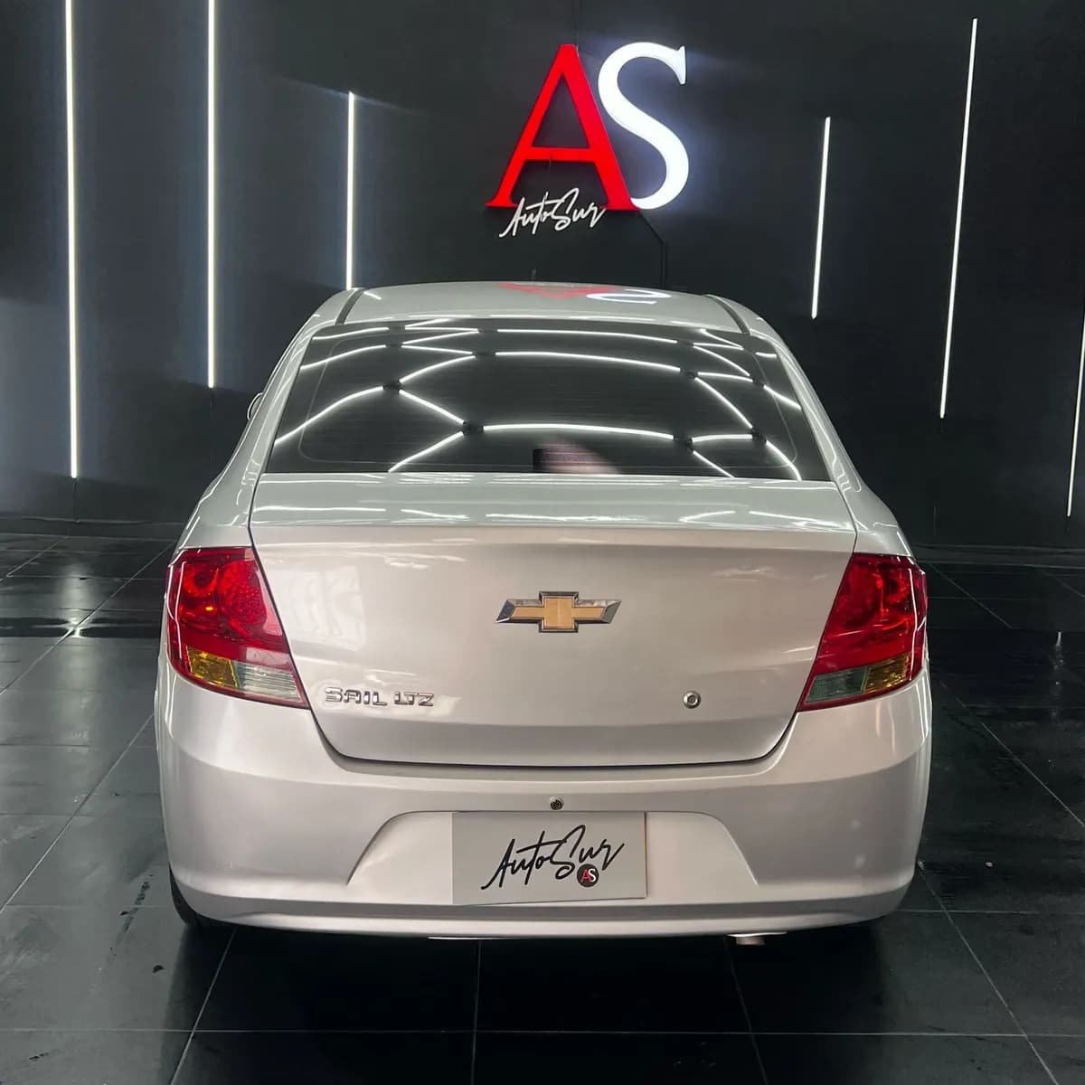 Chevrolet Sail 1.4 Ltz 4 p 2014 Gris