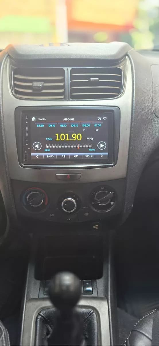 Chevrolet Sail 1.4 Ltz Plateado Año 2018