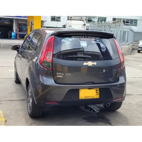 Chevrolet Sail 2015 Gris Bogotá
