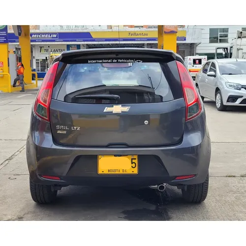 Chevrolet Sail 2015 Gris Bogotá