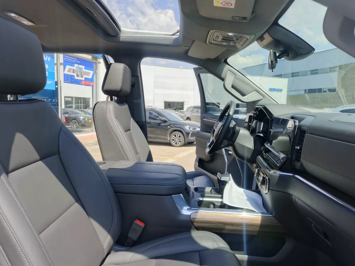 Chevrolet Silverado 5.3 Z71 4X4 At