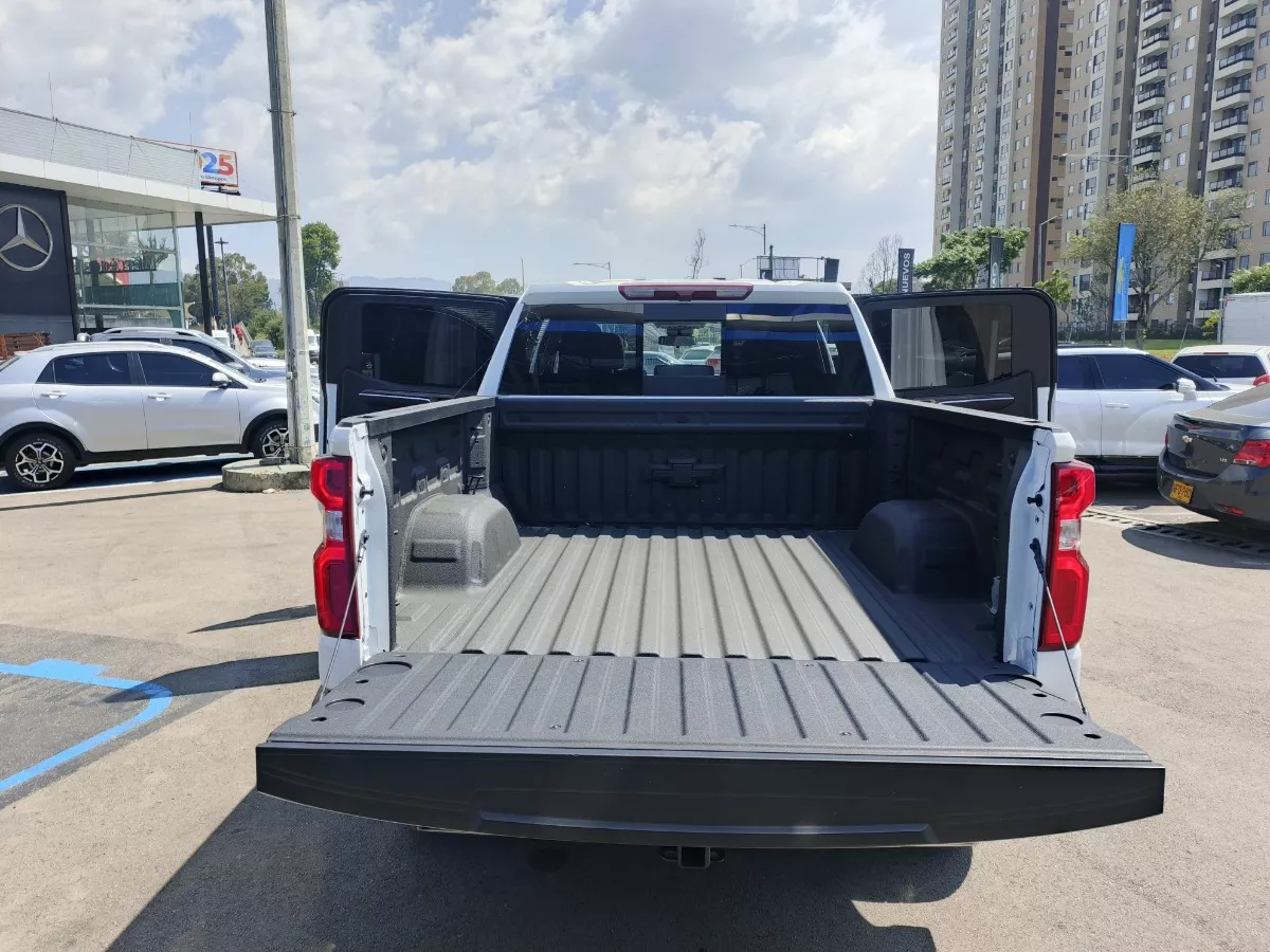 Chevrolet Silverado 5.3 Z71 4X4 At