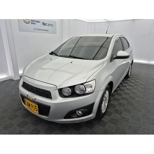 Chevrolet Sonic 2016 Plateado Bogotá