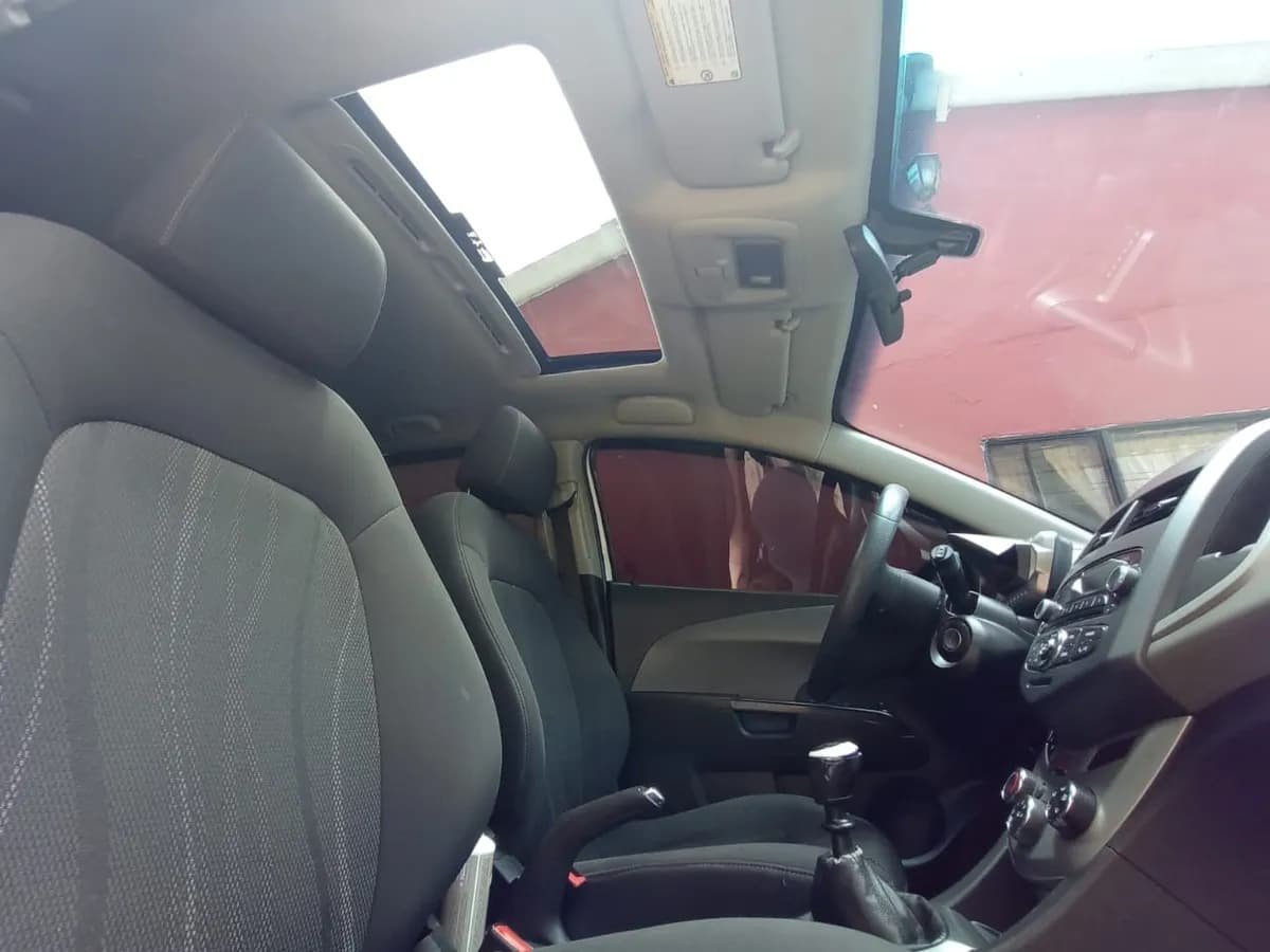 Chevrolet Sonic LS Hatchback 2013 Blanco
