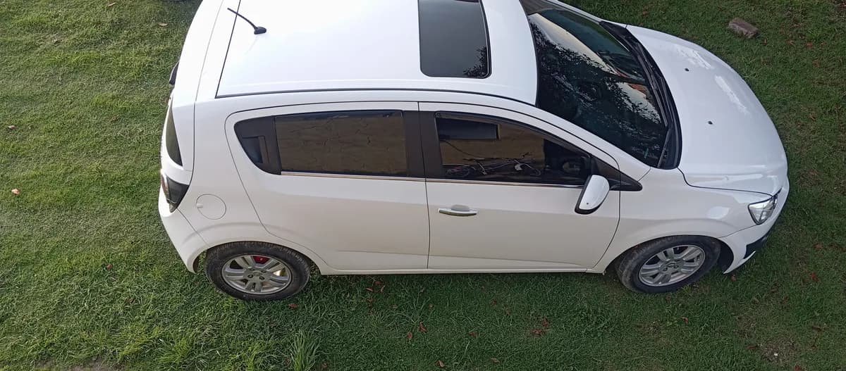 Chevrolet Sonic LS Hatchback 2013 Blanco