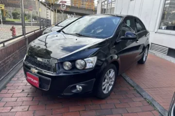Chevrolet Sonic Lt 2015