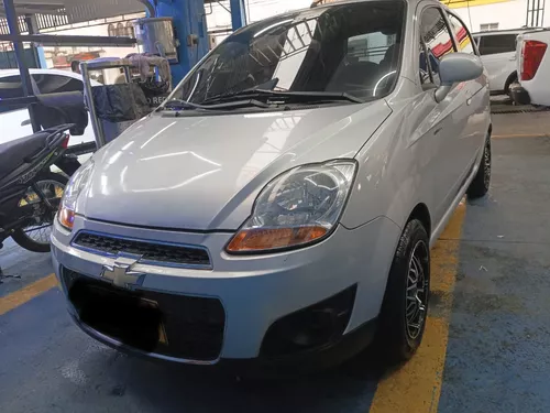 Chevrolet Spark 1.0 Life Plateado Año 2018