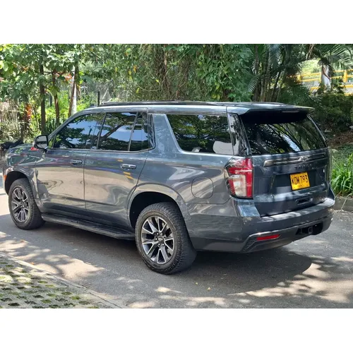 Chevrolet Tahoe 2021 Gris Medellín