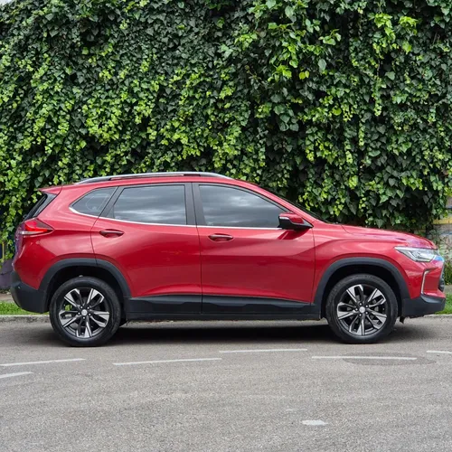 Chevrolet Tracker 2023 Rojo Bogotá