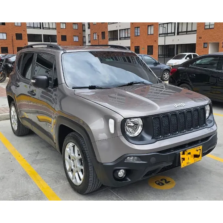 Chevrolet Tracker 2021 Plateado Bogotá