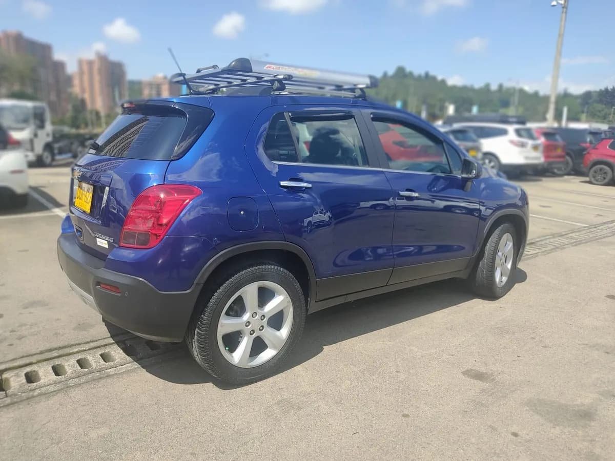 Chevrolet Tracker 1.8 Ltz Awd At 2017 Azul