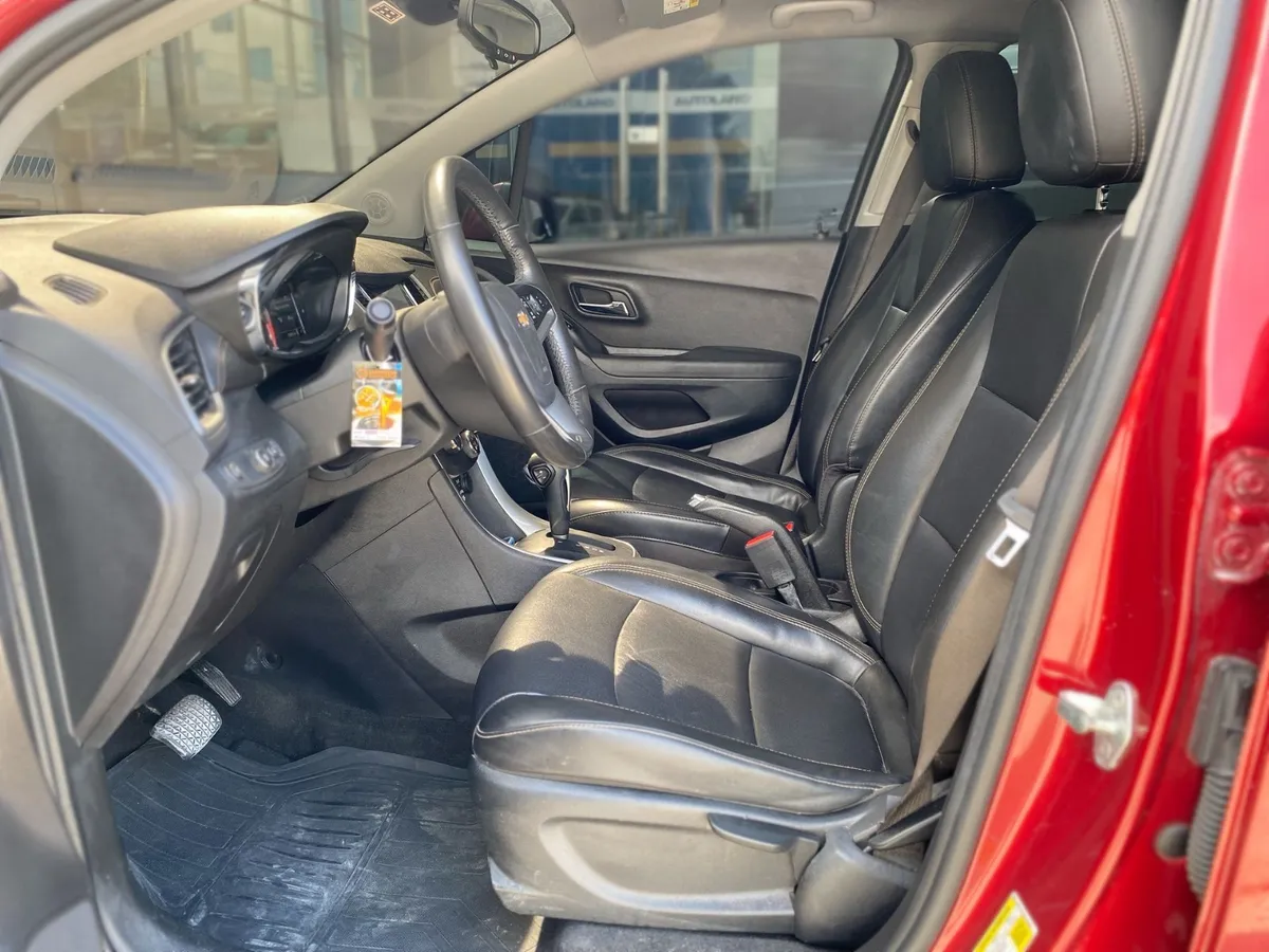Chevrolet Tracker 1.8 Premier Awd At 2018 Rojo