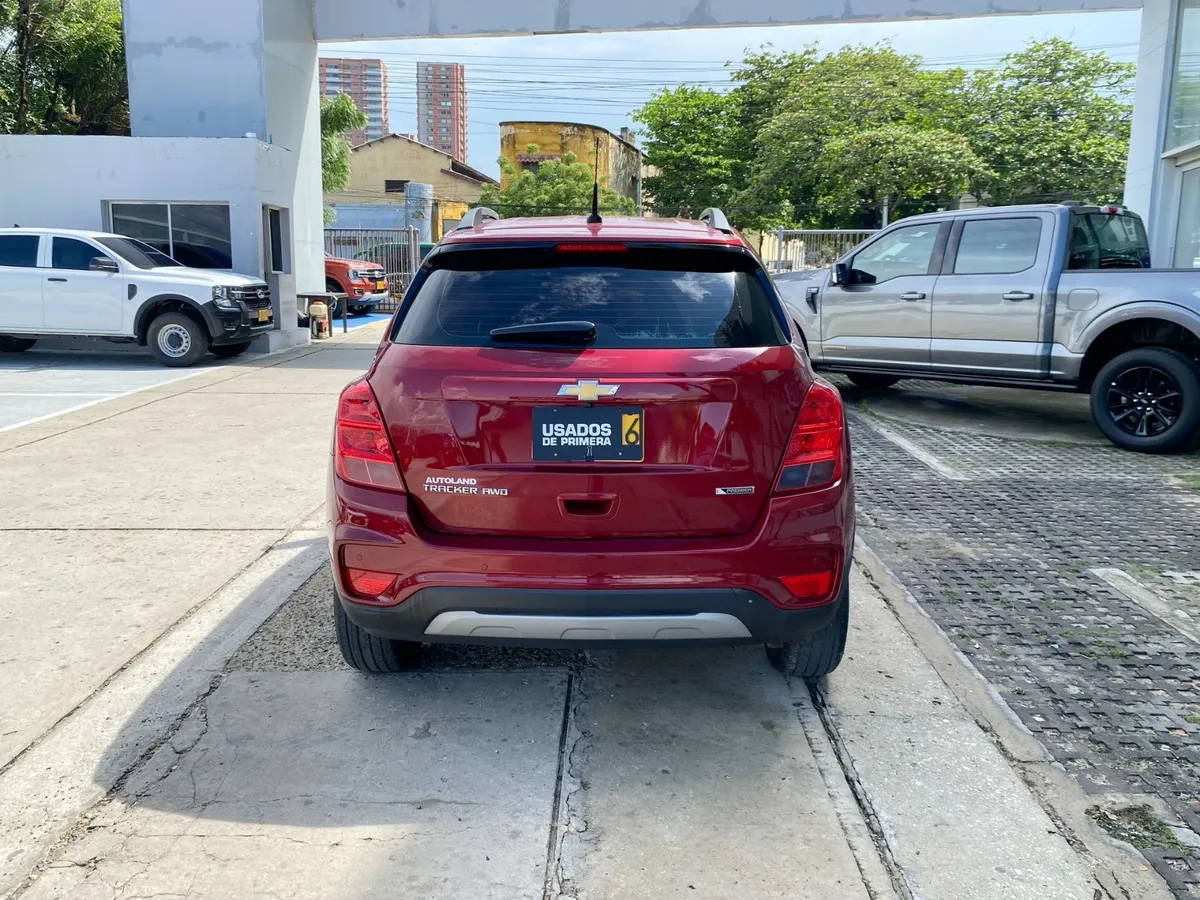 Chevrolet Tracker 1.8 Premier Awd At 2018 Rojo