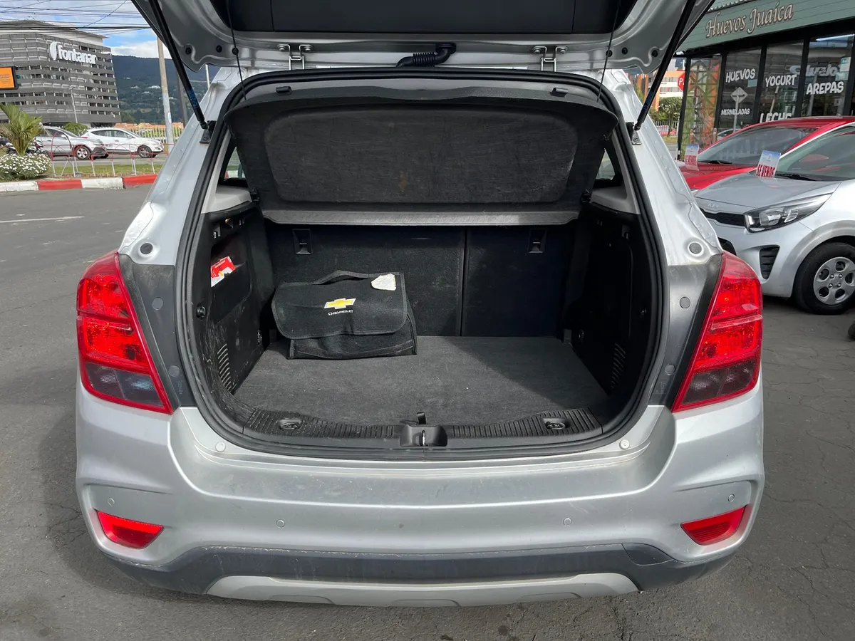 Chevrolet Tracker 2018 Plateado Cajicá