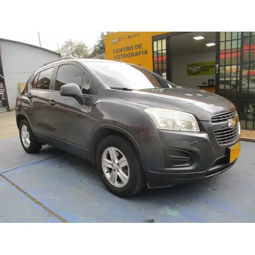 Chevrolet Tracker 2015 Gris Bogotá