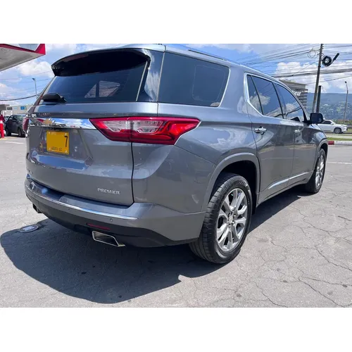 Chevrolet Traverse 2019 Gris Bogotá