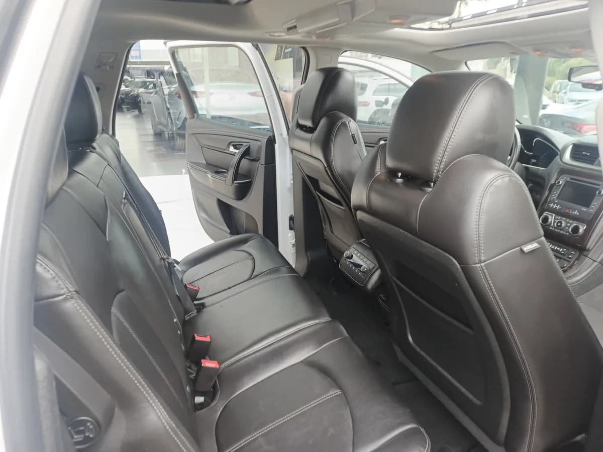 Chevrolet Traverse 3.6l Lt 2017 Blanco