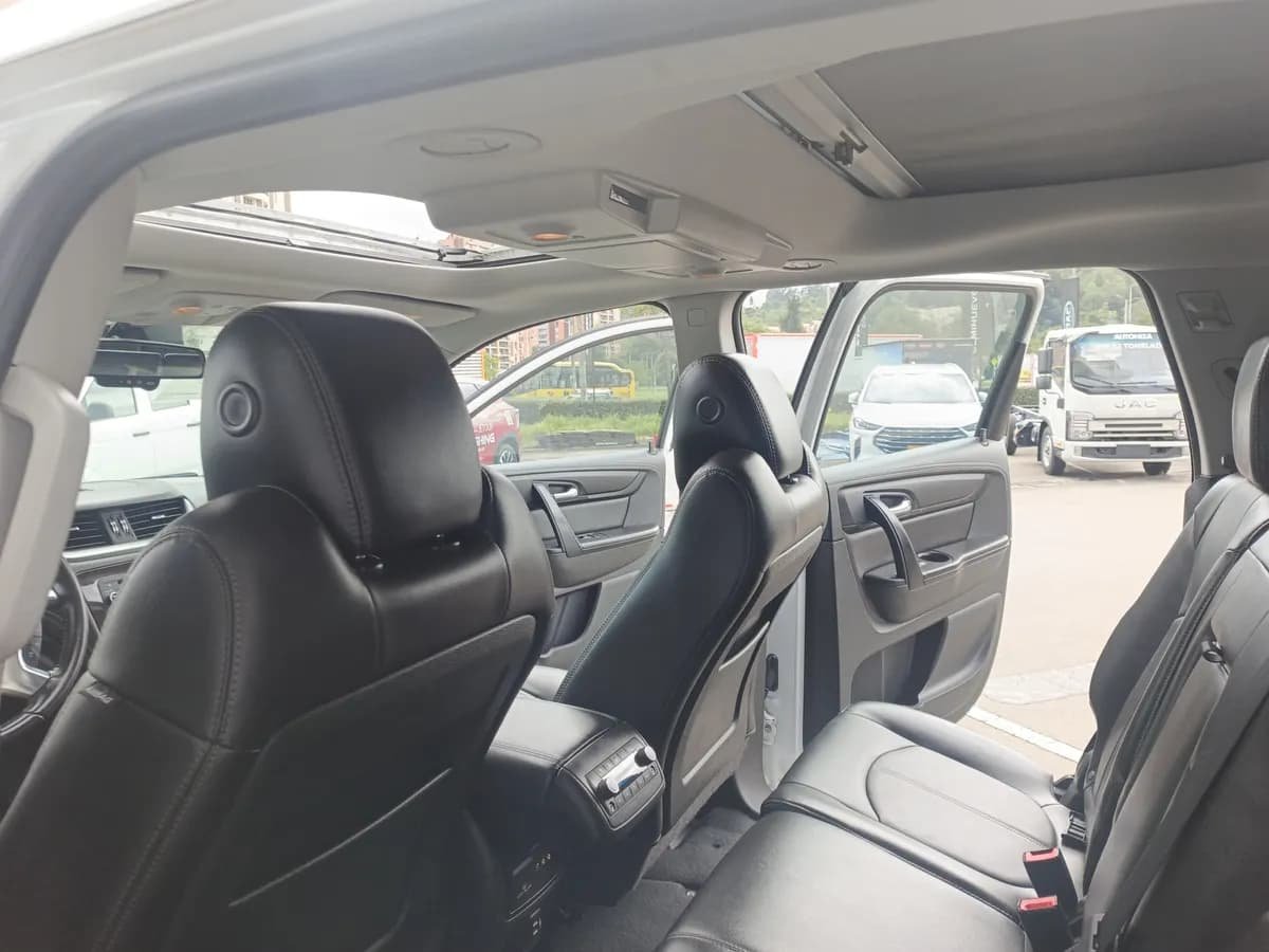 Chevrolet Traverse 3.6l Lt 2017 Blanco