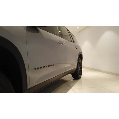 Chevrolet Traverse 2026 Gris Bogotá