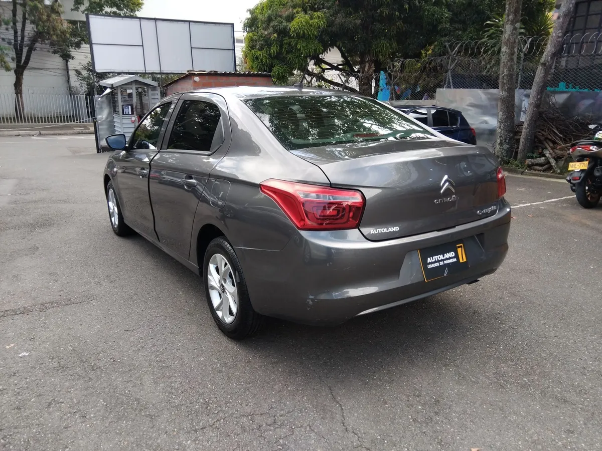 Citroën C-Elysée 2019 Gris Medellín