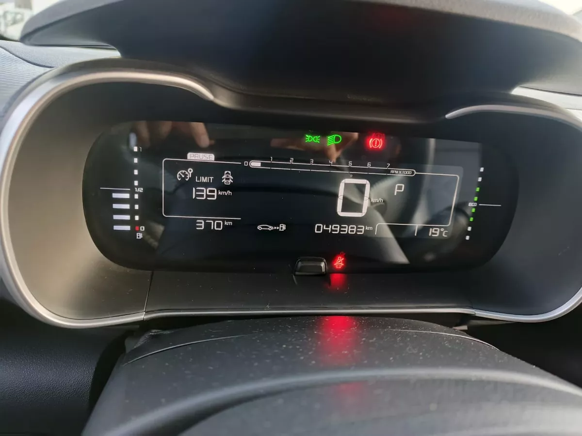 Citroën C4 Cactus 1.6 Shine Turbo Aut