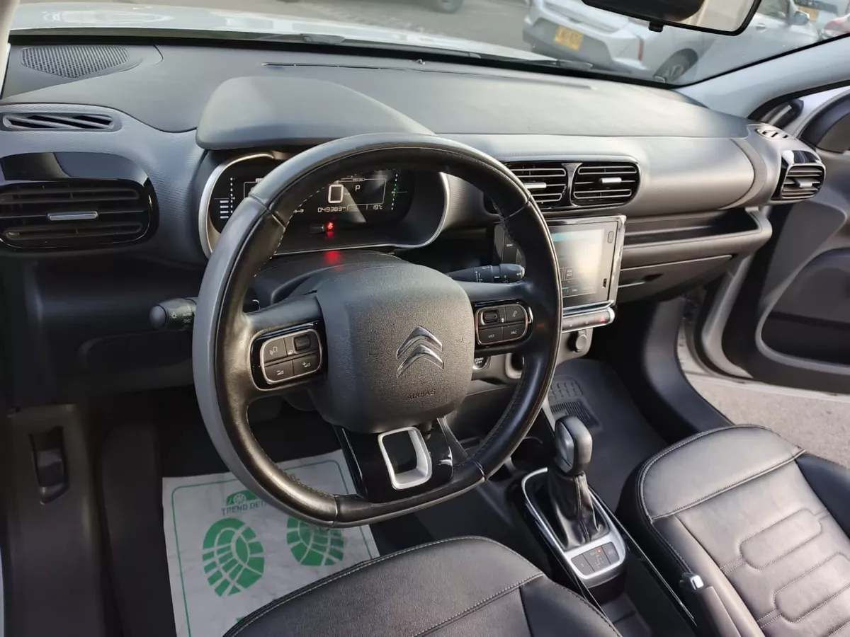 Citroën C4 Cactus 1.6 Shine Turbo Aut