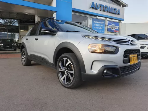 Citroën C4 Cactus 1.6 Shine Turbo Aut